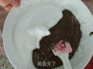 可可戚风的做法步骤:10