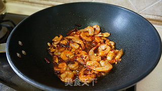 虾炒年糕-----快手早餐的做法步骤:12