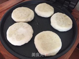 土豆丝肉饼的做法步骤：11