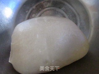 红豆蓉蛋黄酥的做法步骤:9