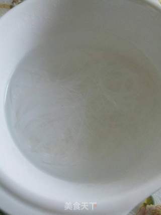 蒜蓉蒸虾的做法步骤：1
