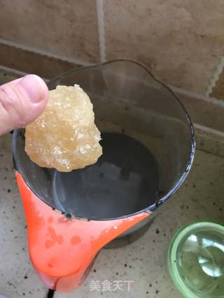 香甜黑芝麻豆浆的做法步骤:7