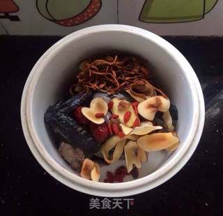 虫草花乌鸡汤的做法步骤：5