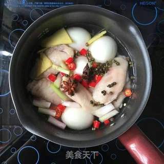 卤三鸡的做法步骤:3
