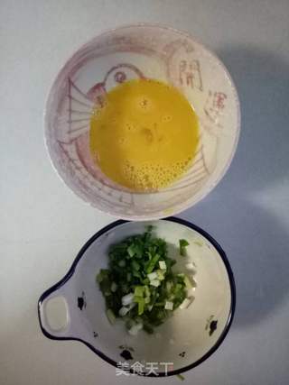 妈妈的味道-酱油炒饭的做法步骤:2