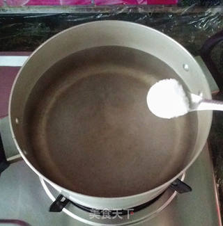麻辣香豉酱拌面的做法步骤:2
