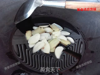 回锅肉的做法步骤:4
