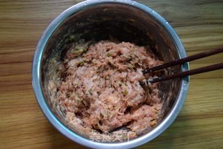 芝心肉丸的做法步骤:6