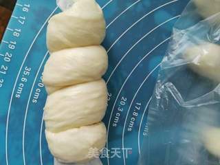 冰淇淋螺旋面包的做法步骤:12