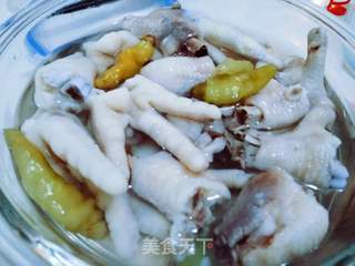 泡椒凤爪的做法步骤:9