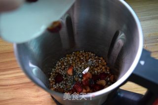 红枣薏米豆浆的做法步骤：5