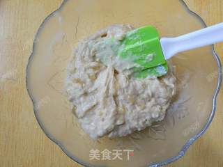 香蕉红枣核桃玛芬的做法步骤:7