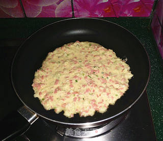 西瓜皮火腿鸡蛋饼的做法步骤:8