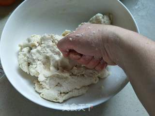 肉夹馍的馍的做法步骤:2