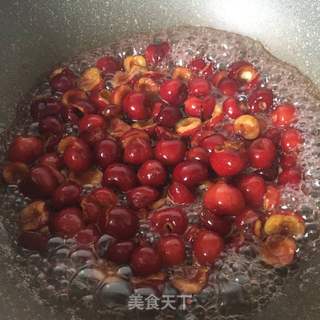 樱桃酱的做法步骤:7