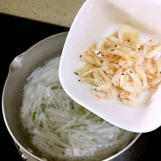 宝宝辅食分享:白萝卜丝虾皮汤的做法步骤:6