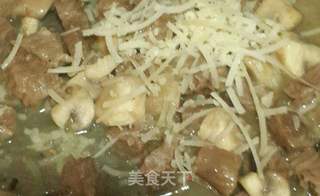 必胜客英式牛肉派的做法步骤:8