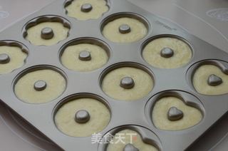 蛋糕甜甜圈的做法步骤:4