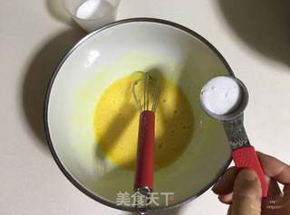 枣泥戚风蛋糕的做法步骤:6