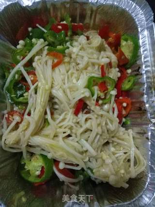锡纸金针菇的做法步骤:5