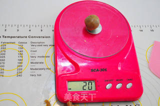 玫瑰花月饼的做法步骤:4