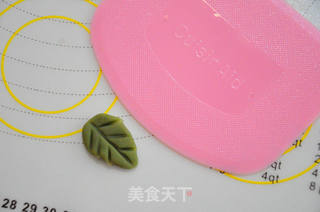 玫瑰花月饼的做法步骤:10