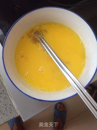 什锦酱油炒饭的做法步骤:2