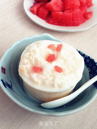 哈密瓜牛奶冰淇淋的做法步骤:11