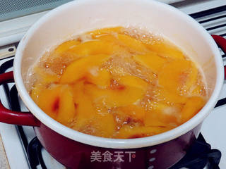 糖水黄桃的做法步骤:6