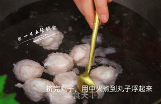 宝宝版鲜嫩虾丸的做法步骤:7