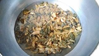 梅干菜鲜肉盒子的做法步骤:3