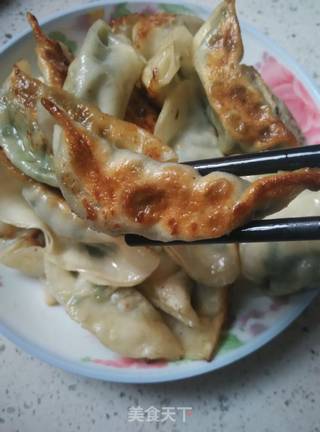 煎饺的做法步骤:6