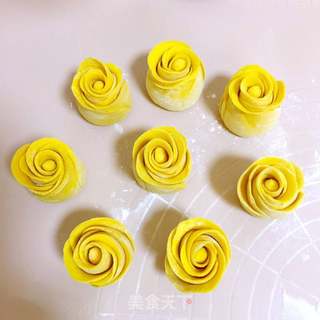 多彩玫瑰的做法步骤:14