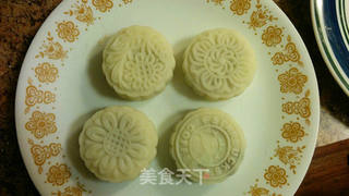 红豆冰皮月饼的做法步骤:10