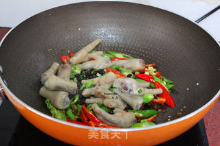 风味凤爪的做法步骤:6