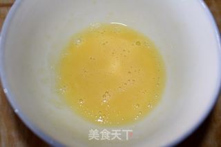 莲蓉蛋黄月饼的做法步骤：17