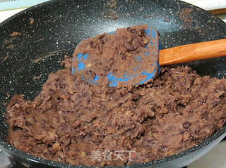 超高人气的甜面包。【日式红豆包】的做法步骤:3