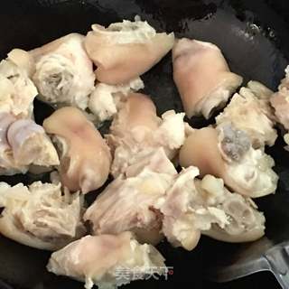 黄豆焖猪蹄的做法步骤:6