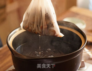 老北京酸梅汤的做法步骤:7