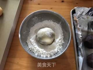 赏味中秋、乐享团圆【广式豆沙蛋黄月饼】的做法步骤:18