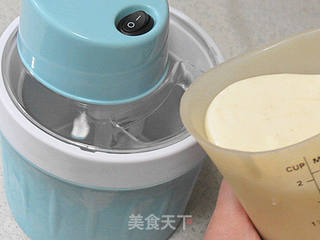 经典【香草冰淇淋】的做法步骤:13