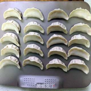 胡萝卜猪肉蒸饺的做法步骤:5