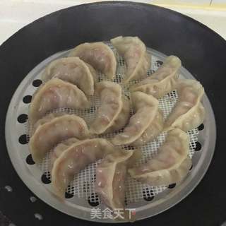 胡萝卜猪肉蒸饺的做法步骤:6