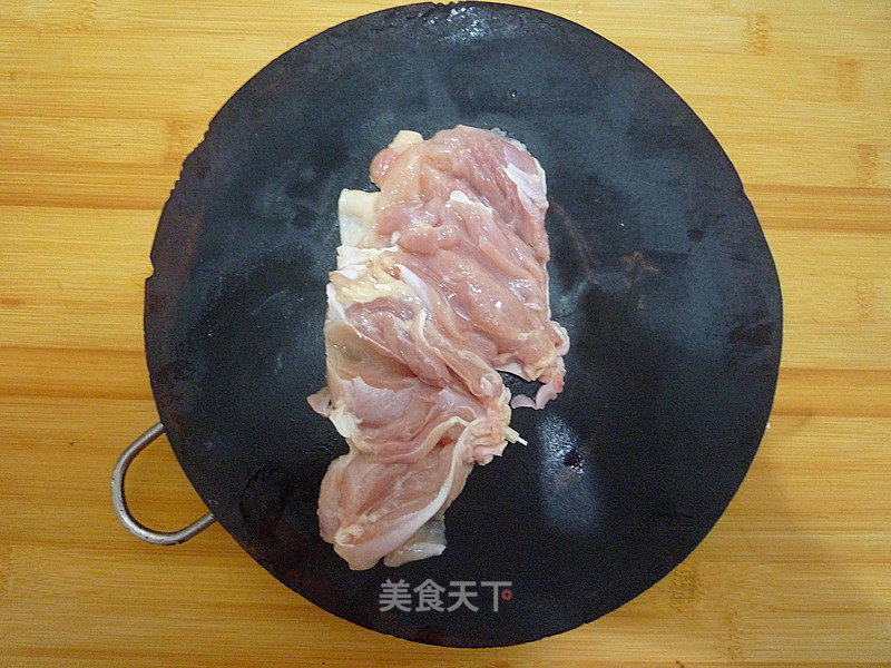 照烧鸡腿的做法步骤:2