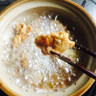 炸酥肉的做法步骤：10