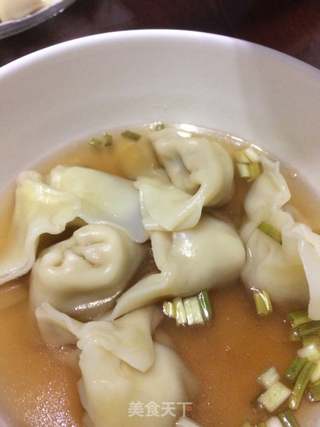 芹菜虾仁猪肉馄饨的做法步骤:6