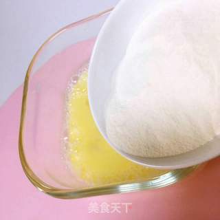 宝宝辅食:银鱼鸡蛋饼的做法步骤:2