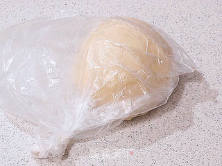 萌货。小熊豆沙面包的做法步骤:5