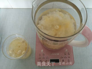 莲子银耳羹的做法步骤:5