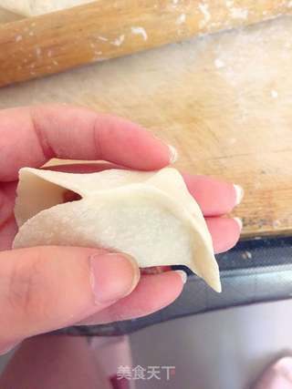 猪肉芹菜水饺的做法步骤:9